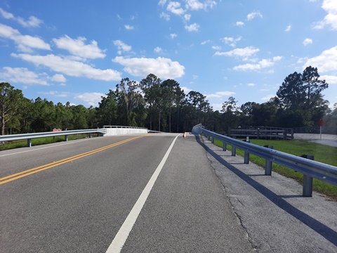 Lake Kissimeee State Park, Florida eco-hiking