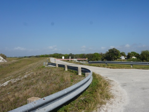 Lake Okeechobee Scenic Trail, Northeast section