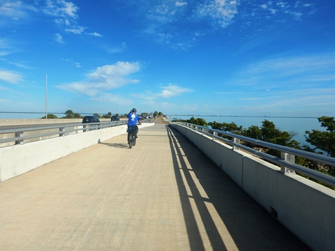 Florida Bike Trails, Courtney Campbell Causeway Trail